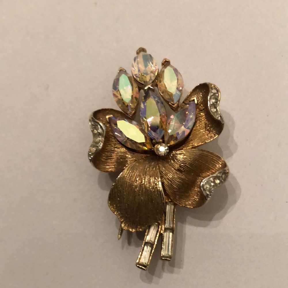 Vintage Vendome Aurora Fur Clip